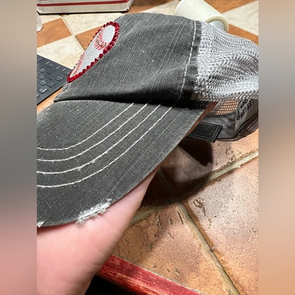 LeeLee Rox Swarovski Crystal Baseball Cap - Picture 5 of 12